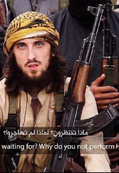  photo 234F6DEE00000578-0-The_first_unmasked_terrorist_described_as_Abu_Osama_al_Faranci_a-18_1416438814650 - Copy_zpsi5b4ynox.jpg