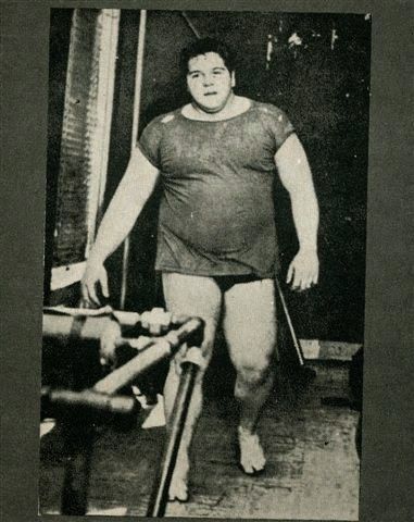 bruce%20randall%20fat_zpsgyf7it5d.jpg