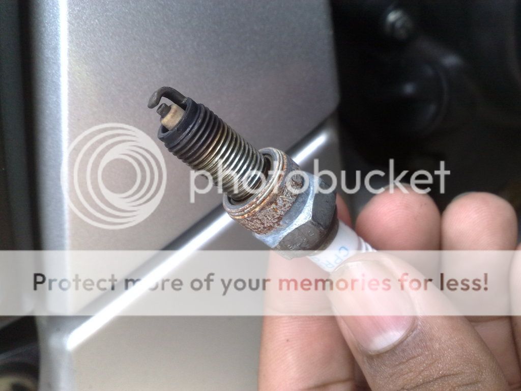 cbz xtreme spark plug